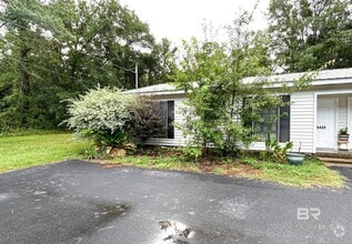 Building Photo - 6424 Schoel Ln