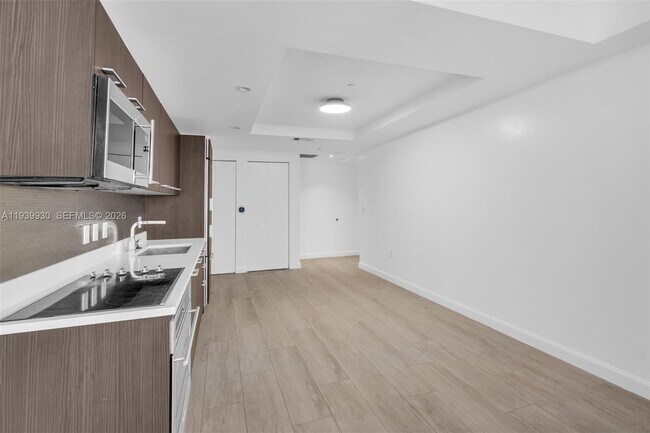 Foto del edificio - 55 SW 9th St