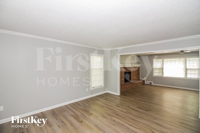 Foto del edificio - 3066 Circle Gate Dr