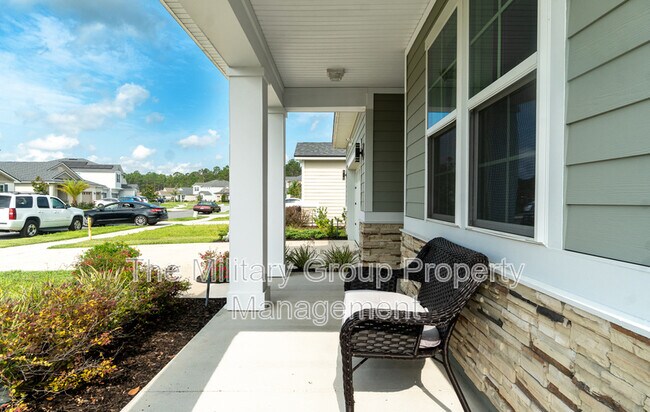 Building Photo - 1837 Amberly Dr