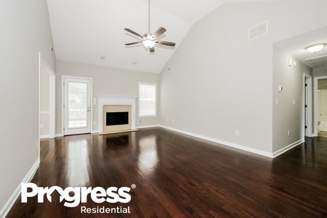 Building Photo - 101 Pebble Creek Dr