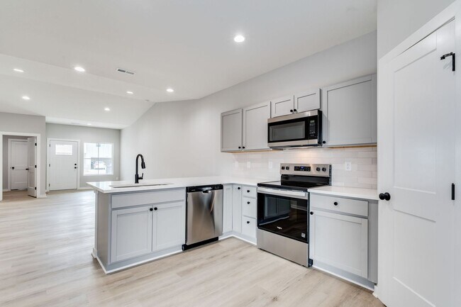 Foto del edificio - Skyway-Oliver Plan