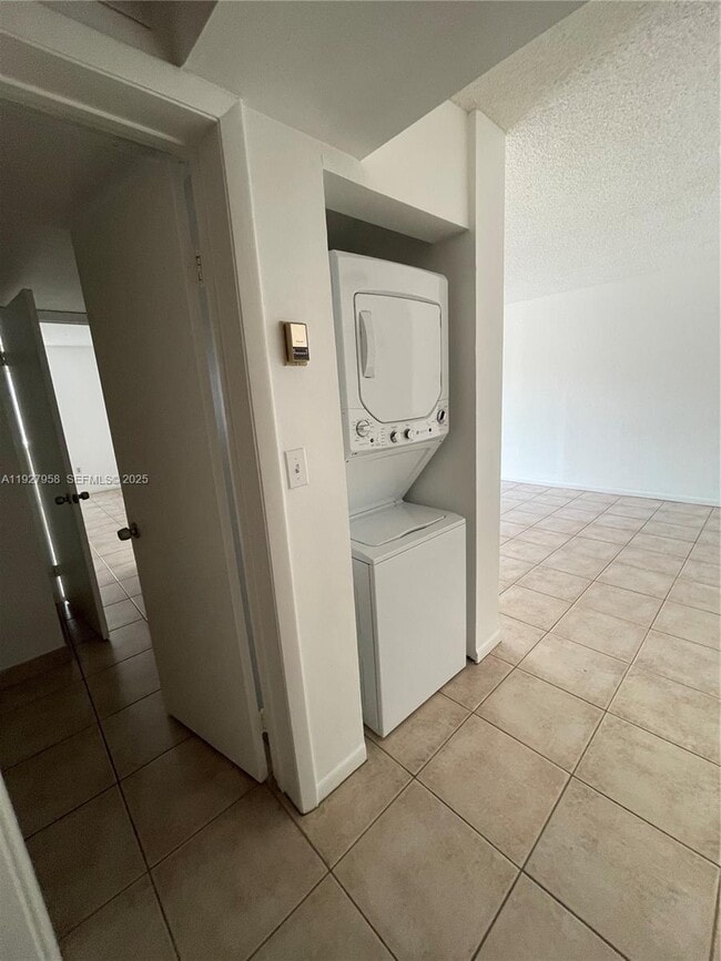 Foto del edificio - 15201 SW 80th St