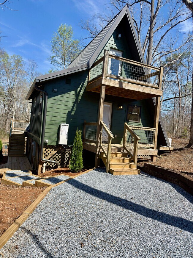 Building Photo - 4439 Jug Factory Rd