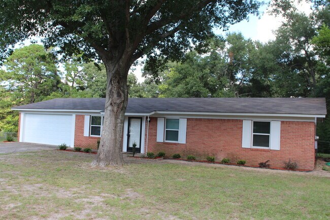 Foto del edificio - Charming 3 Bedroom in South Tyler!
