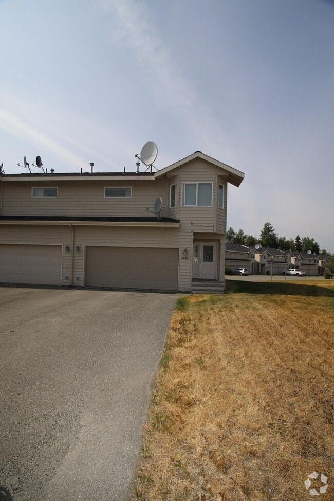 Building Photo - 11698 Hummer Bay Lp