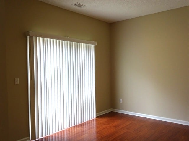 Building Photo - 412 Grafton Ct