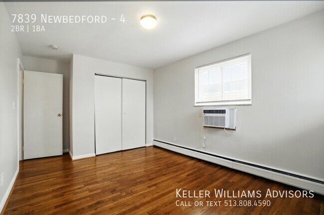 Foto del edificio - 7839 Newbedford-4