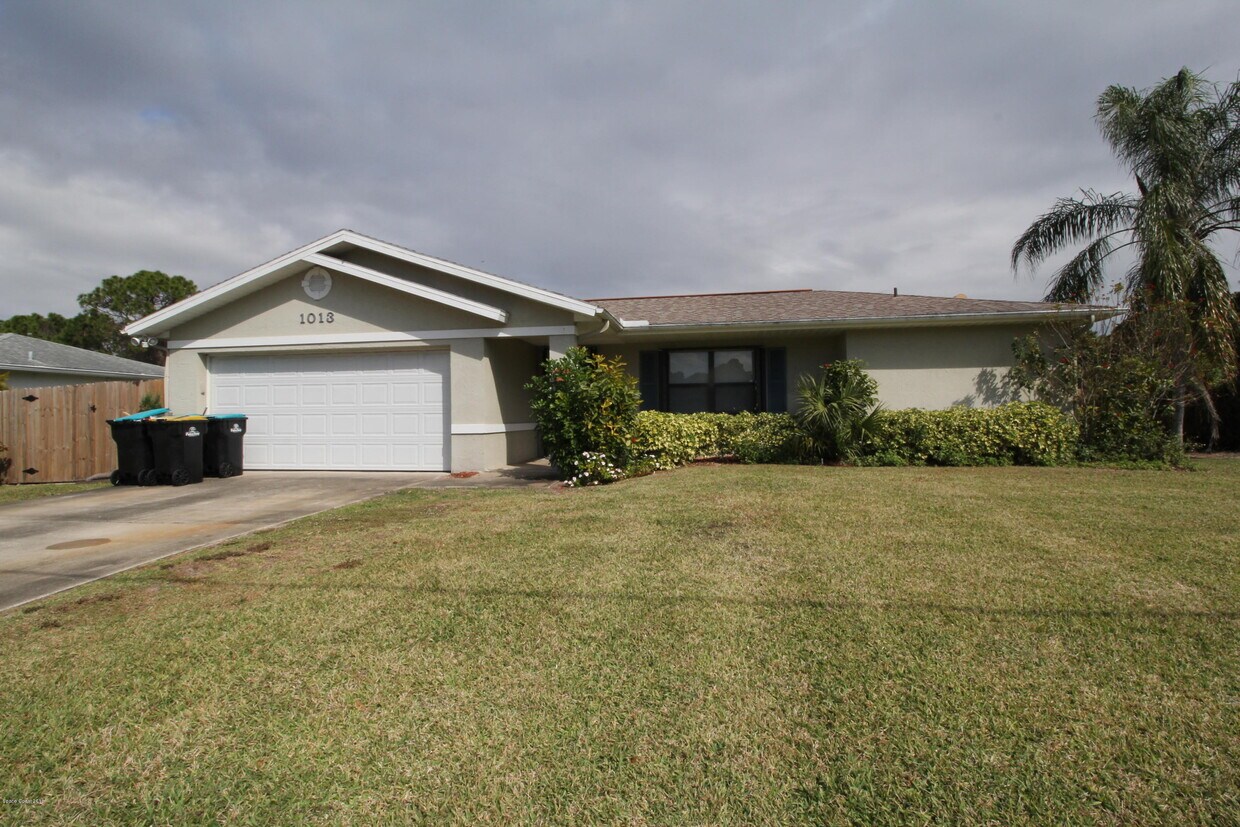 Foto principal - 1013 Walden Blvd SE