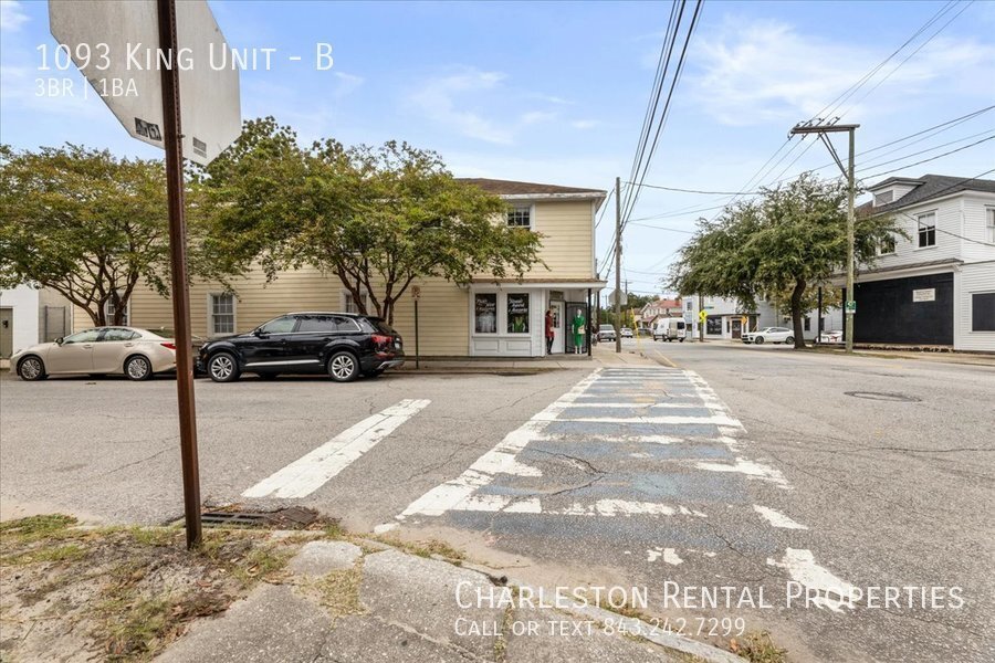 Photo - 1093 King St (Charleston, SC)