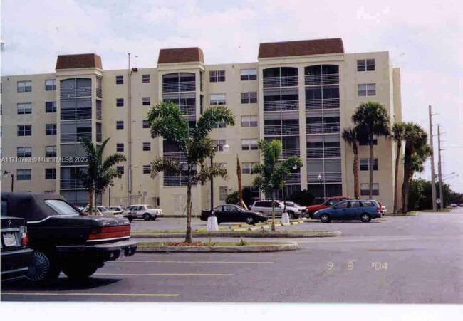 Foto del edificio - 501 E Dania Beach Blvd