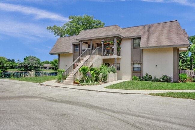 Building Photo - 3515 NW 94th Ave