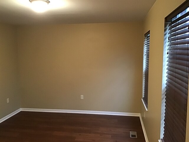 Building Photo - 1151 Breckenridge Lane