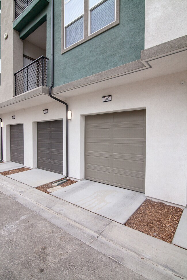 26958 Sandbar Willow Pl Unit 202, Valencia, CA 91381 Condo for Rent