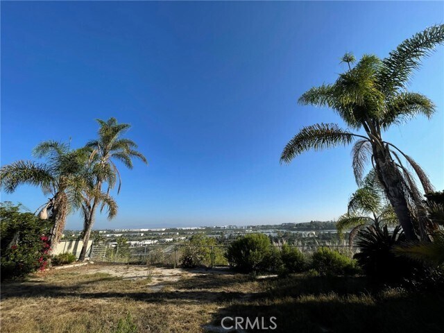 Building Photo - 3760 Kelton Dr
