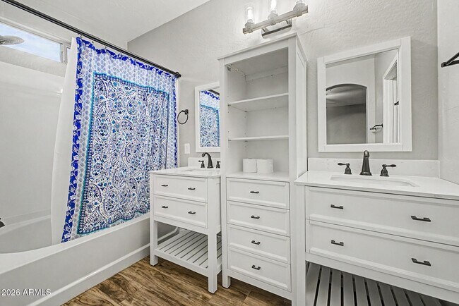 Foto del edificio - 7103 W Lone Tree Trail