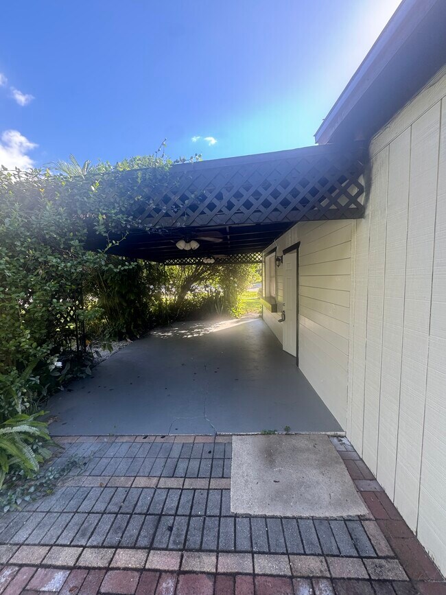 Foto del edificio - 535 County Rd 419