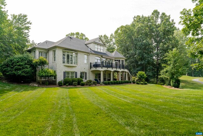 Building Photo - 1500 Piper Way