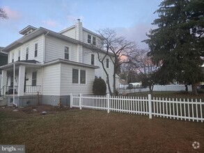 Building Photo - 103 Perkasie Ave