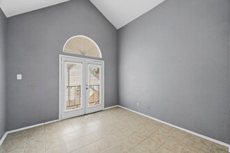 Building Photo - 14550 Fonmeadow Dr