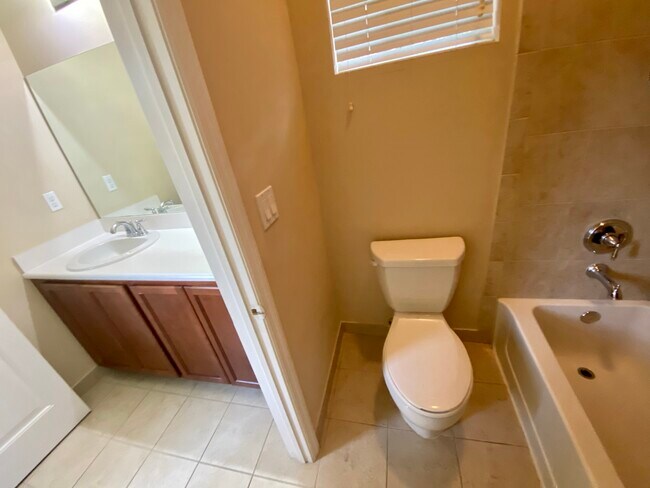 Foto del edificio - 3538 NW 29th Ct