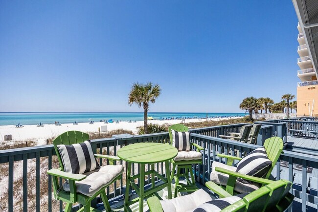 Foto del edificio - 17735 Front Beach Rd