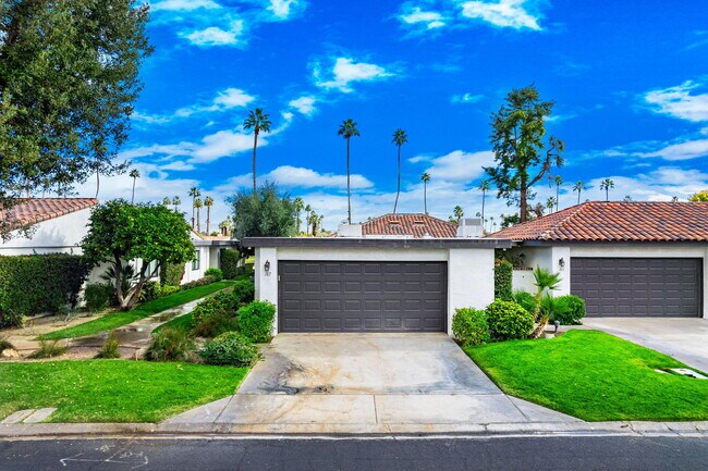 Foto del edificio - 187 Torremolinos Dr