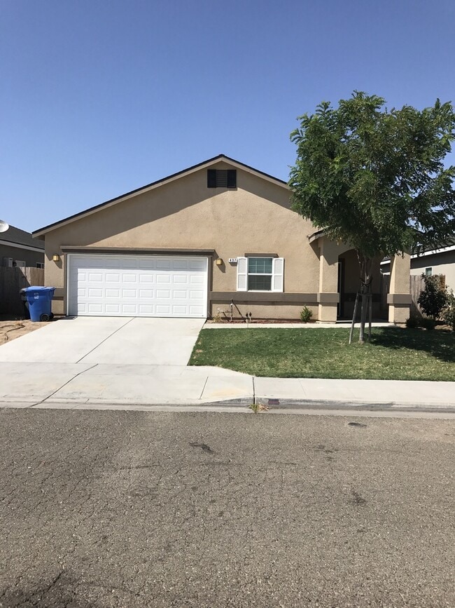 Building Photo - 437 Joya Dr