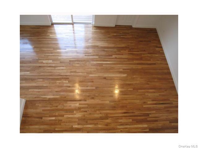 Building Photo - 305 Tondo Cir