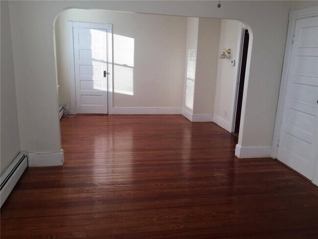 Foto del edificio - 75 Naples Ave