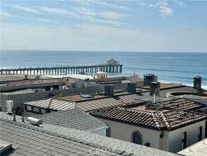 Building Photo - 122 15th St