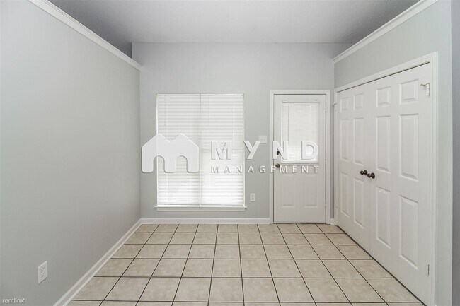 Building Photo - 3 br, 2 bath House - 7260 Dunbarton Dr