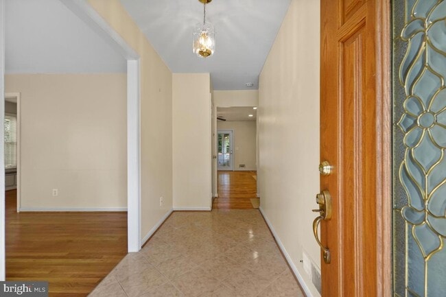 Building Photo - 12027 Devilwood Dr