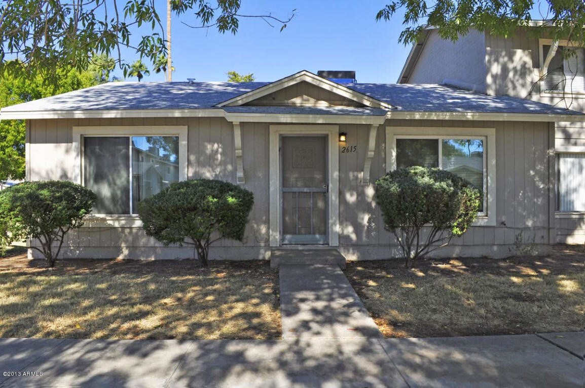 Primary Photo - 2615 W Highland Ave