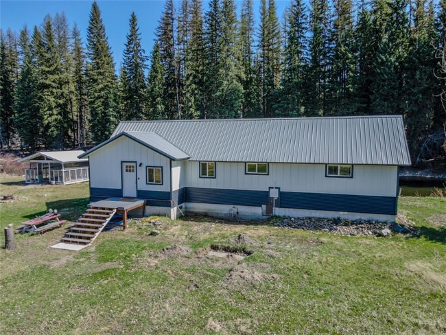 Building Photo - 29024 Yaak River Rd
