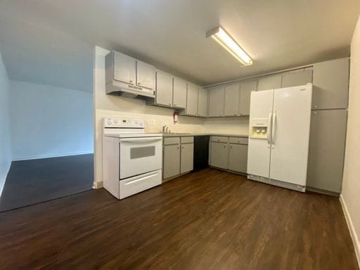 Photo - 2 Bedroom 1 Bath Near Firestone Available ... Apartment