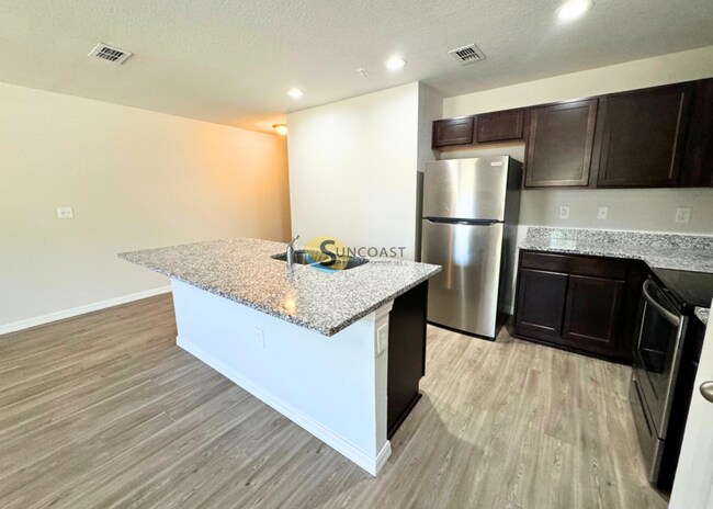 Foto del edificio - 6541 Sweetbay Ln