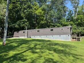Building Photo - 4096 Simpson Ln