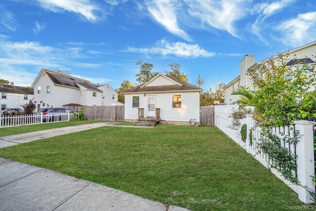 Foto del edificio - 110 2nd Ave