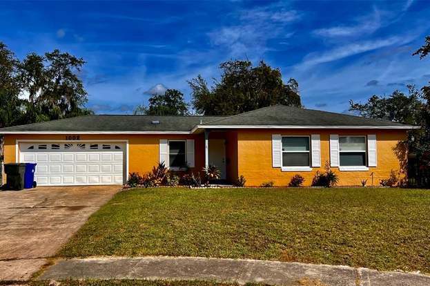 Foto del edificio - 1002 Sarah Lee Ln