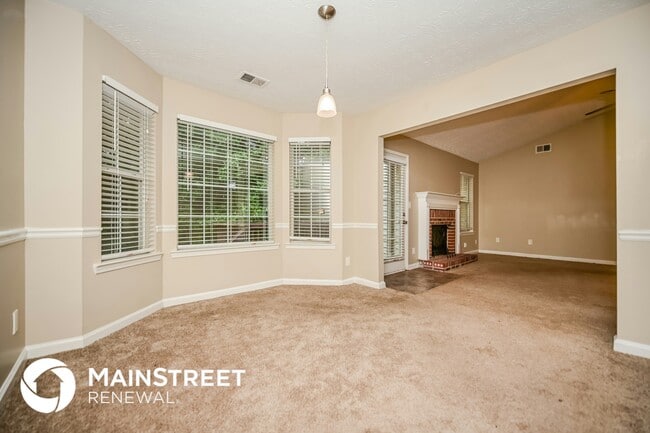 Building Photo - 12246 Cypress Way