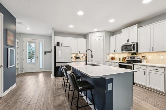 Foto del edificio - 11467 Cay Spruce Wy