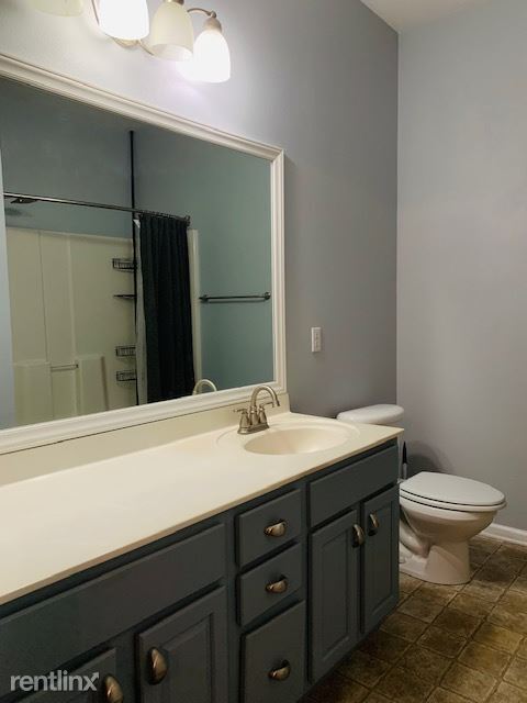 Foto del edificio - 3 br, 2 bath House - 19110 C St