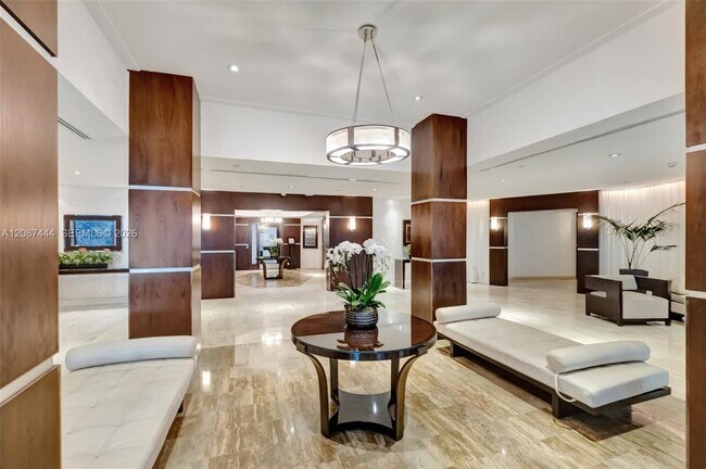 Building Photo - 2451 Brickell Ave