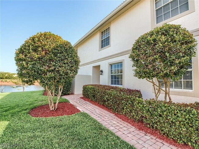 Foto del edificio - 8986 Greenwich Hills Way