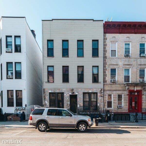 Building Photo - 2 br, 1 bath Apartment - 179 Jefferson St