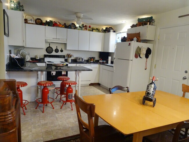 Foto del edificio - 806 6th St