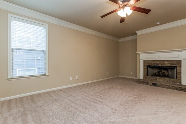 Foto del edificio - 3925 Village Estates Ct