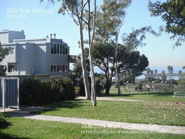 Building Photo - 240 The Vlg