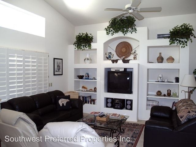 Building Photo - 3030 N 152nd Ln